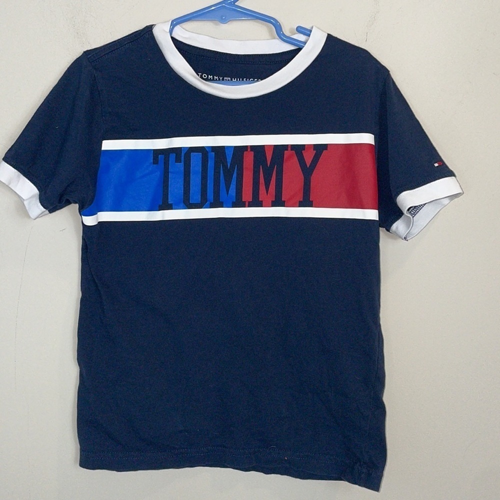 Tommy Hilfiger red white and blue branded t-shirt kids boys size 5